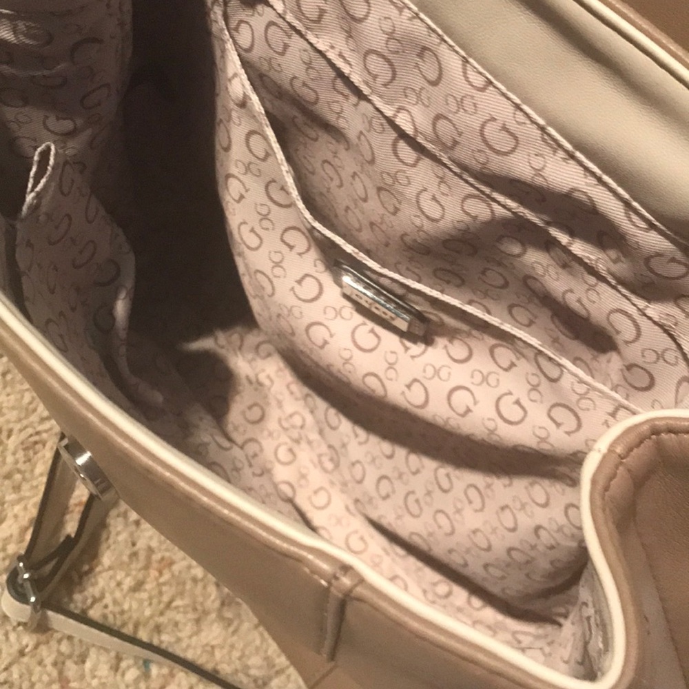 ***SOLD Guess backpack - Picture 3 of 5